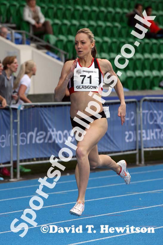 Gemma Nichol in the 400 metres at the Scottish Championships, Scotstoun  Stadium, Glasgow.